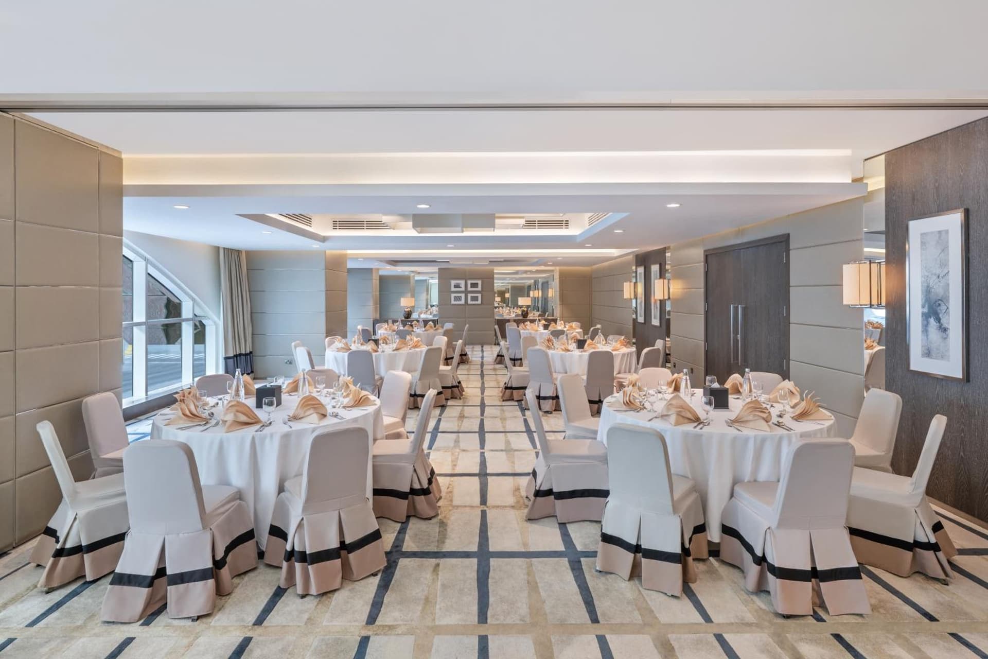 Al Maha Arjaan by Rotana