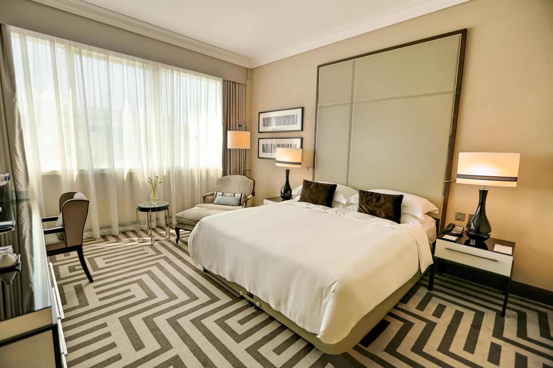 Al Maha Arjaan by Rotana