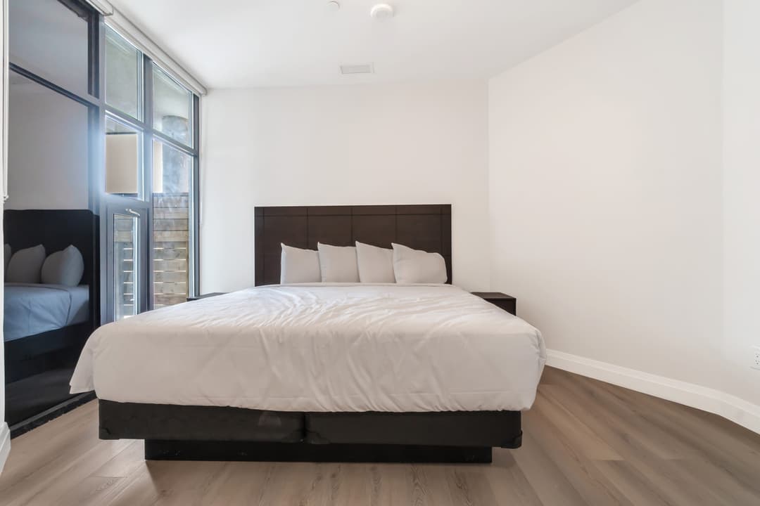 Meadowvale Apartment Hotel