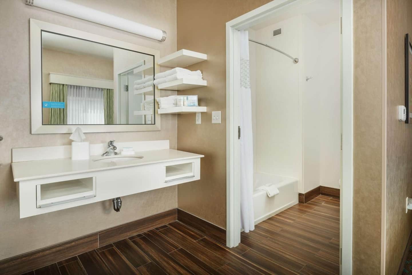 Hampton Inn & Suites by Hilton Portland Hillsboro