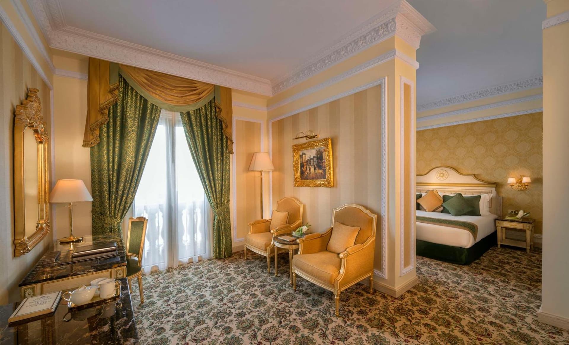 Royal Rose Hotel Abu Dhabi, Curio Collection by Hilton