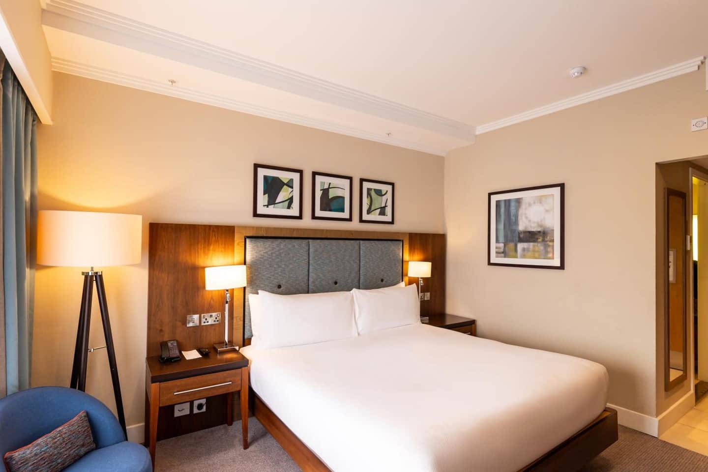 DoubleTree by Hilton London - Victoria