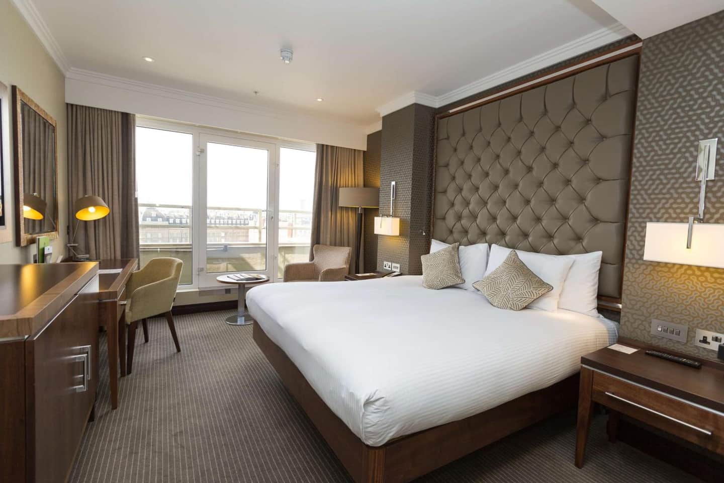 DoubleTree by Hilton London - Victoria