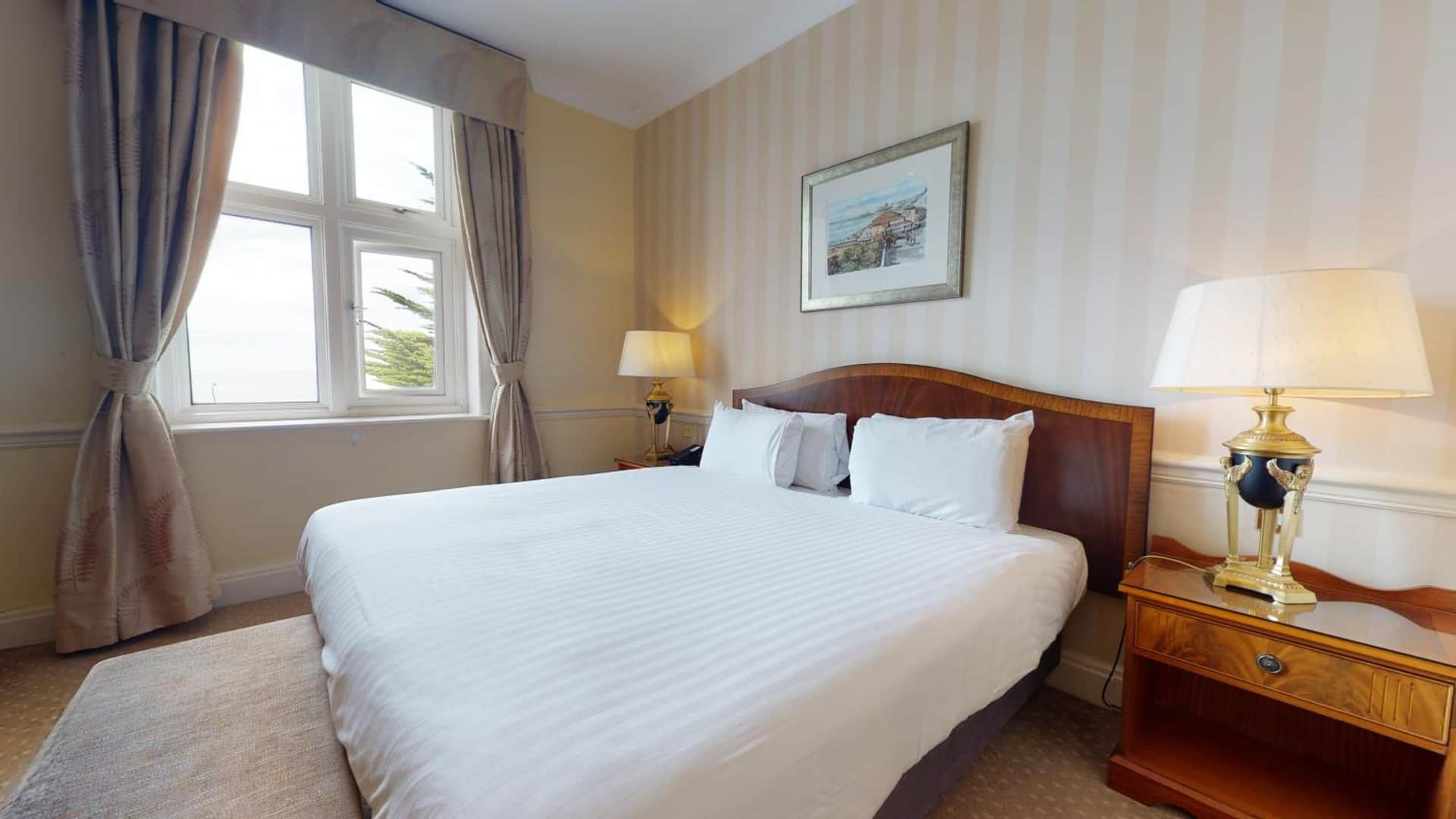 Bournemouth Carlton Hotel, By Belvilla