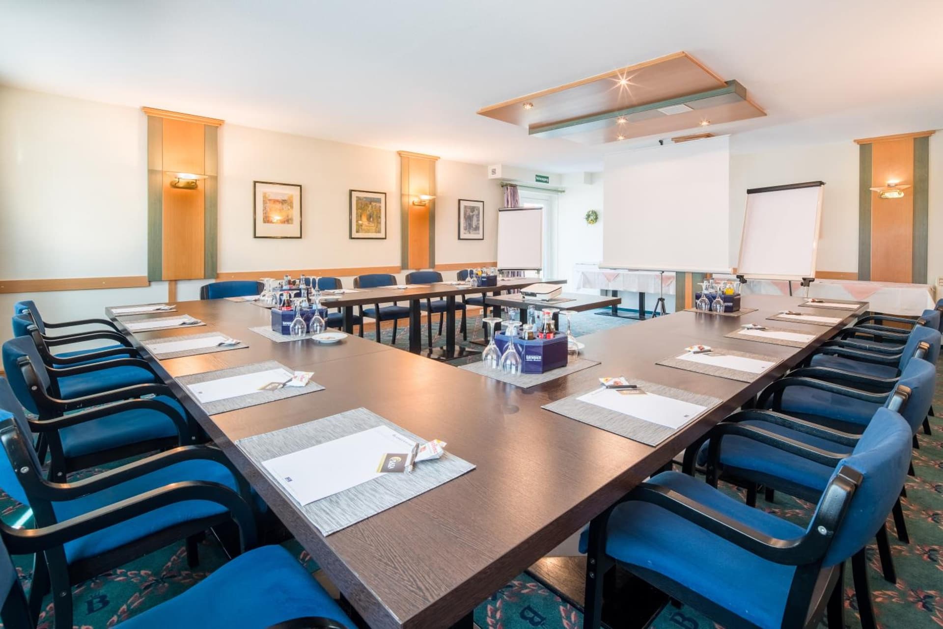 PLAZA INN Blankenburg Ditzingen