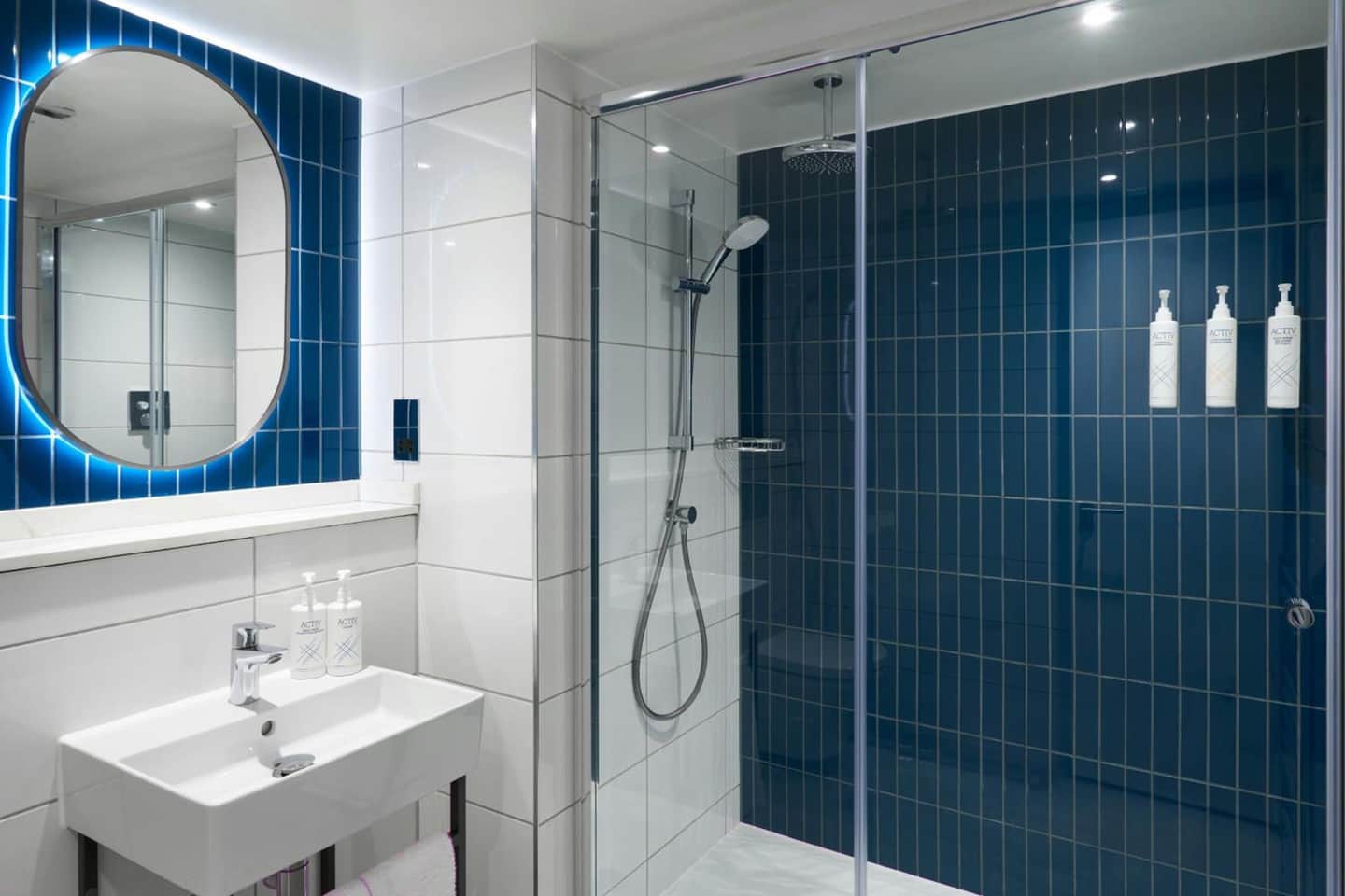 Four Points Flex by Sheraton London Victoria
