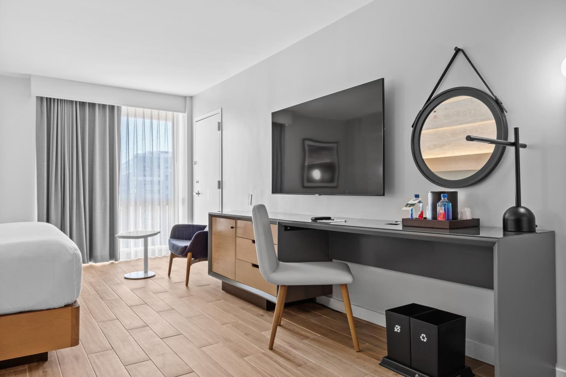 DoubleTree by Hilton New York JFK Airport