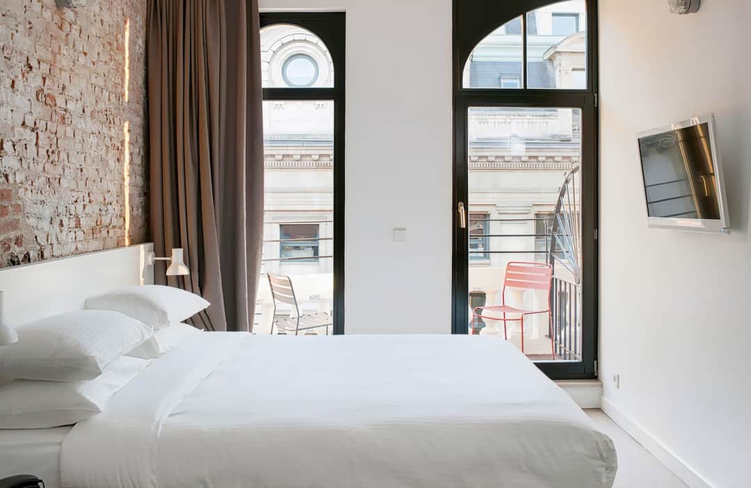 9Hotel Central