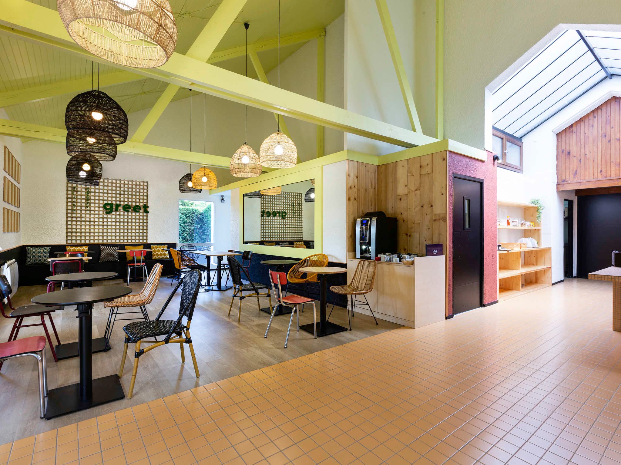 Greet Hôtel Villeneuve la Garenne