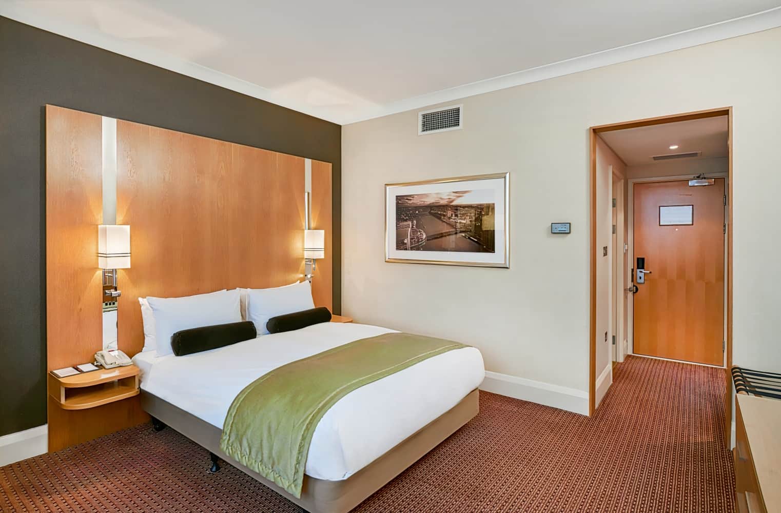 Crowne Plaza London Ealing by IHG