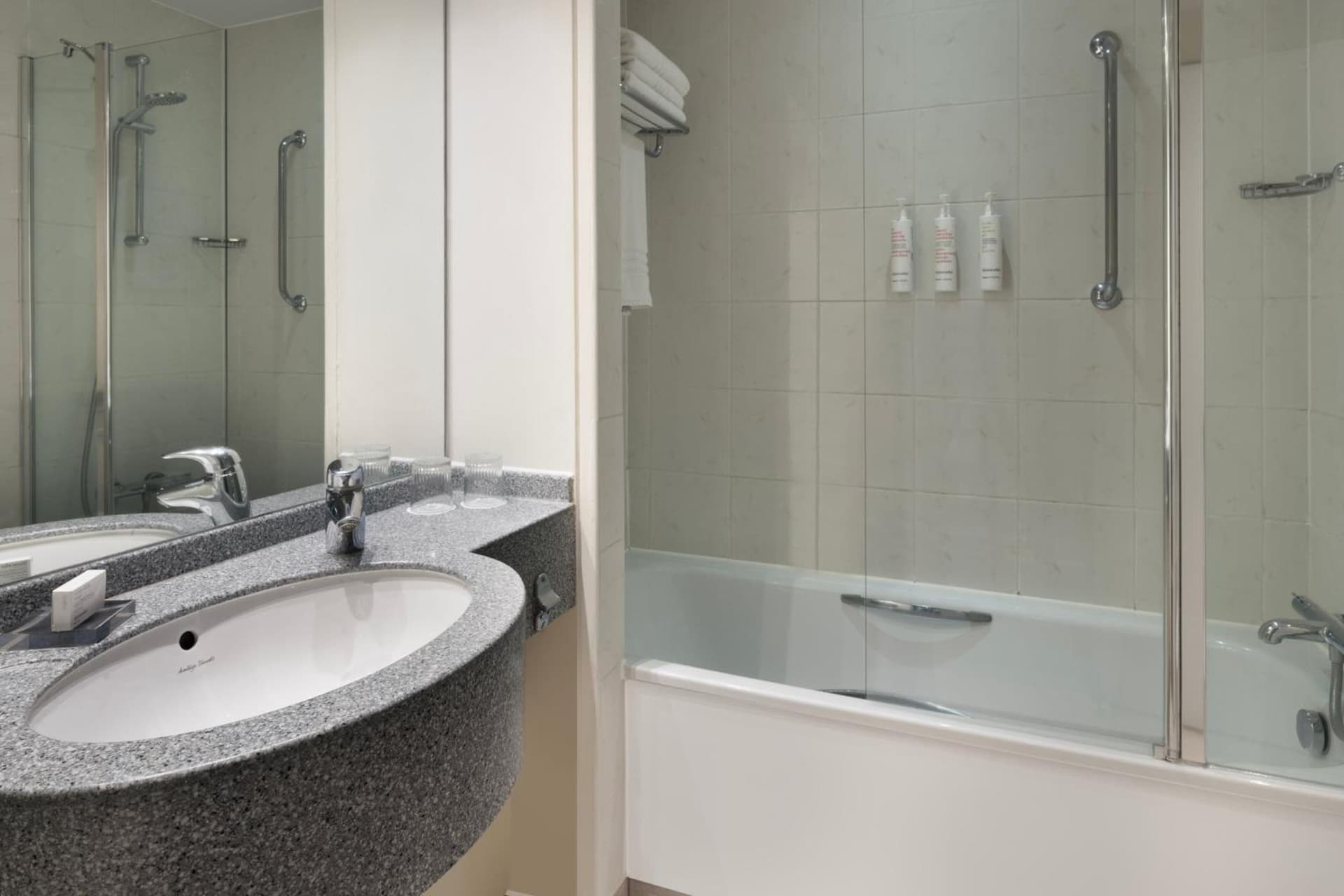 Delta Hotels by Marriott Waltham Abbey