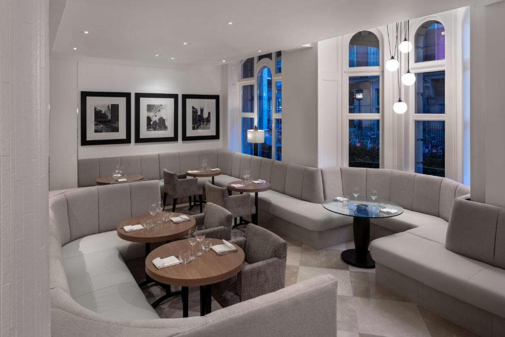 Radisson Blu Hotel, London Tottenham Court Road
