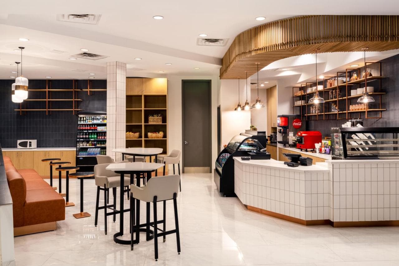 Hilton Dallas Lincoln Centre