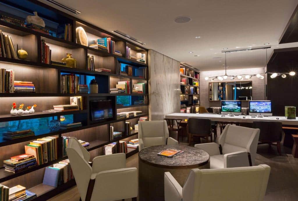 Hyatt Centric Chicago Magnificent Mile