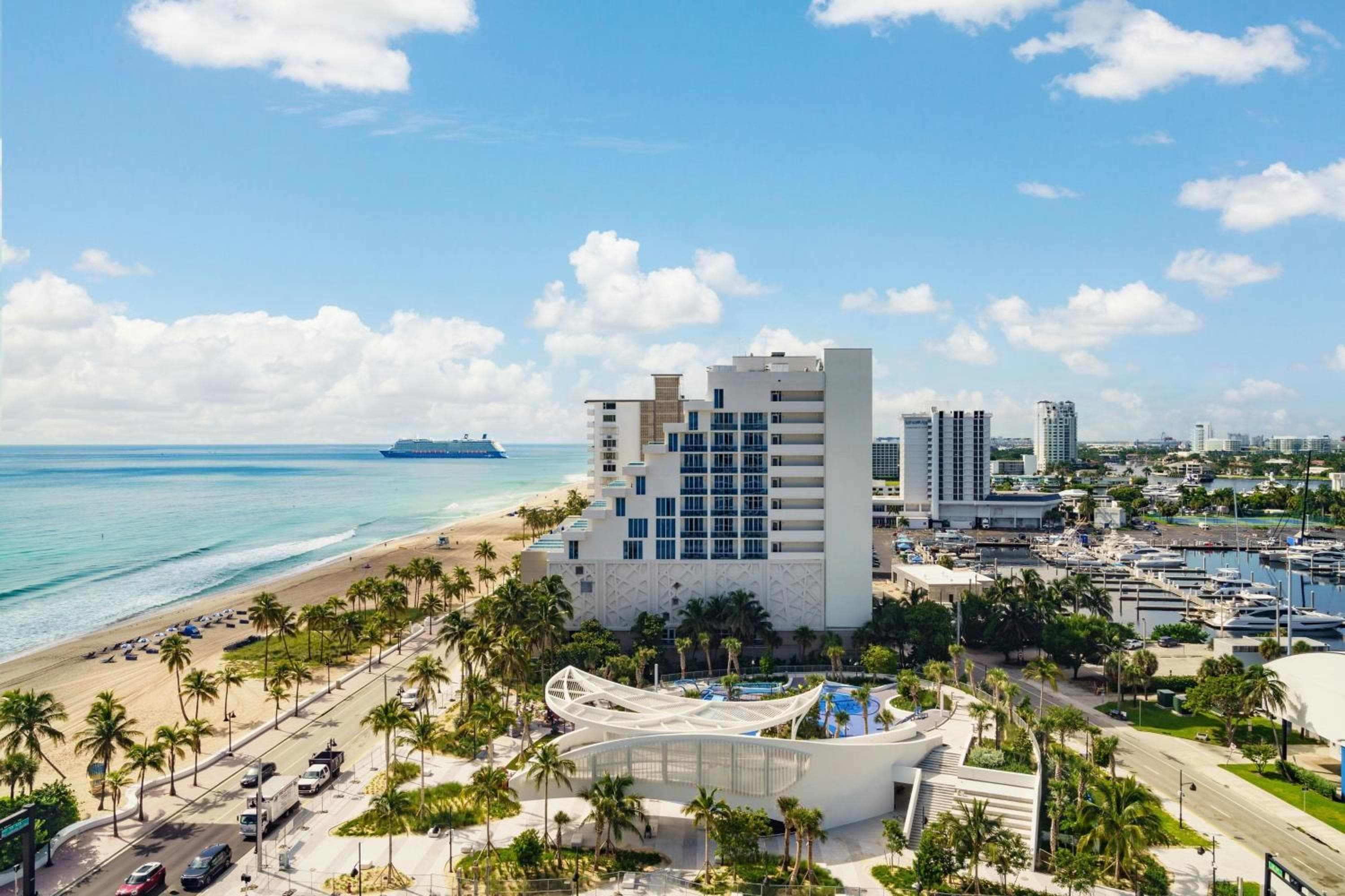 Courtyard by Marriott Oceanside Fort Lauderdale Beach